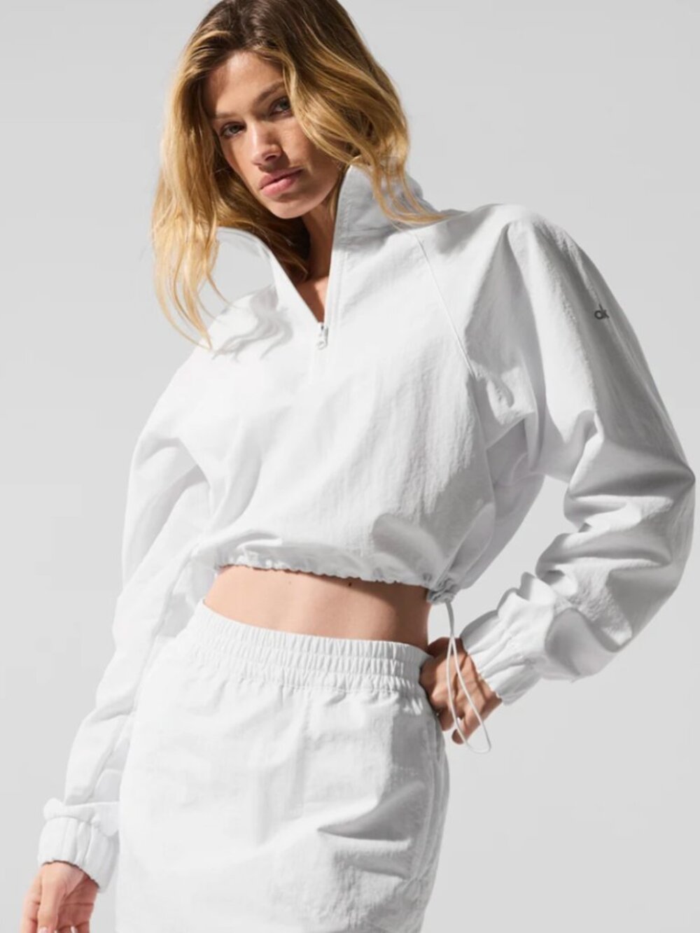 ALO Yoga Cropped 1/4 Zip Alumni Pullover
